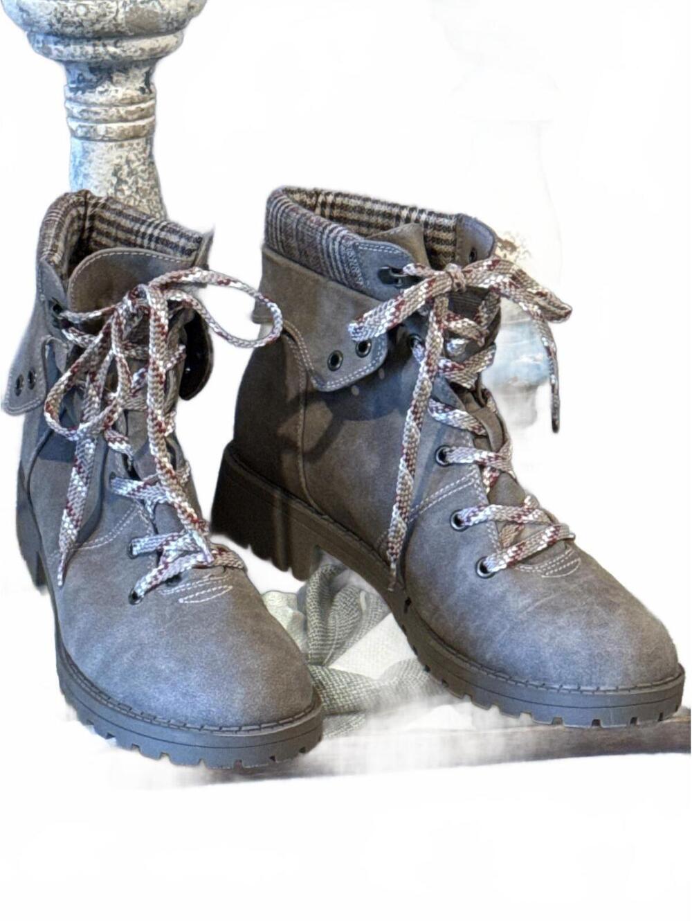 Maurices Women's Lace-Up Ankle Boots Size 10M